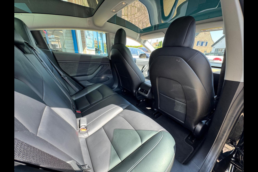 Tesla Model 3 Long Range AWD 75 kWh 2019 ZWART NAVI NAP BTW!