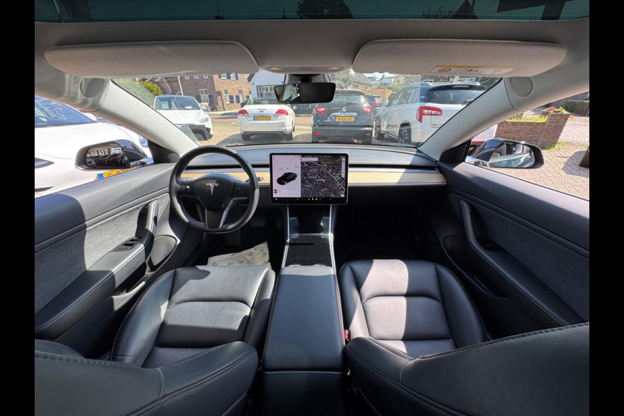 Tesla Model 3 Long Range AWD 75 kWh 2019 ZWART NAVI NAP BTW!