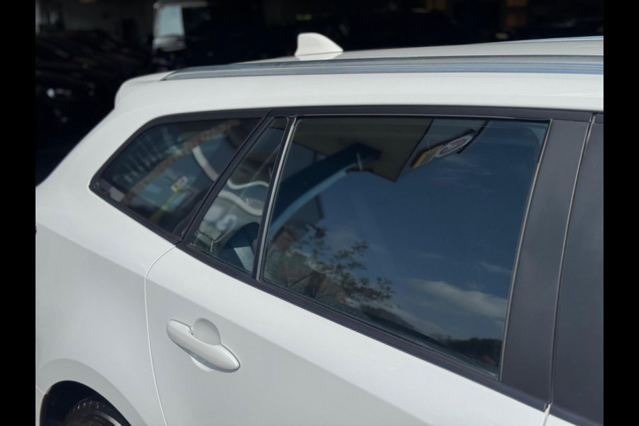 Toyota Corolla Touring Sports 1.8 Hybrid 2019 AUT Trekh BTW!