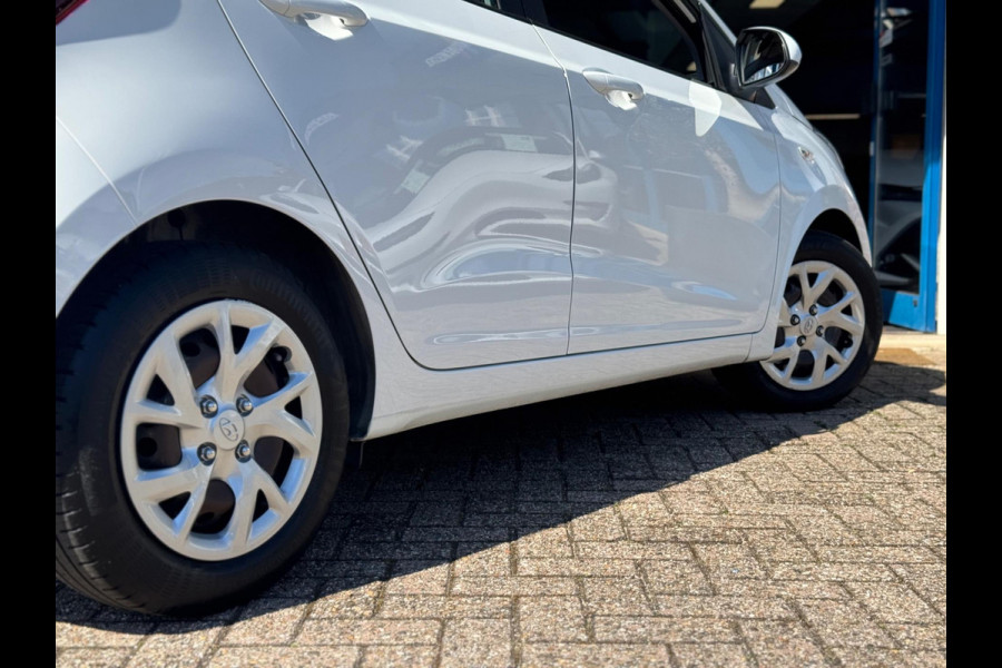 Hyundai i10 1.0i Comfort 2019 WIT AIRCO NAP APK BTW 1e Eig!