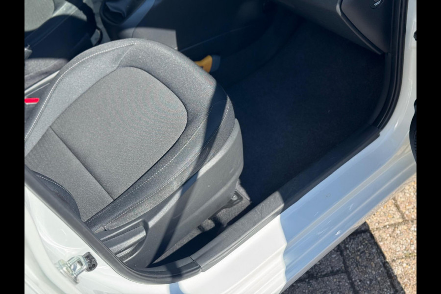 Hyundai i10 1.0i Comfort 2019 WIT AIRCO NAP APK BTW 1e Eig!