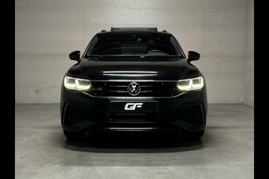 Volkswagen Tiguan 1.5 TSI R-Line Black Style Pano H/K NAP