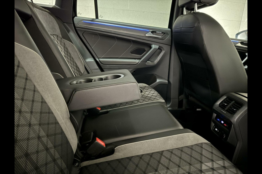 Volkswagen Tiguan 1.5 TSI R-Line Black Style Pano H/K NAP