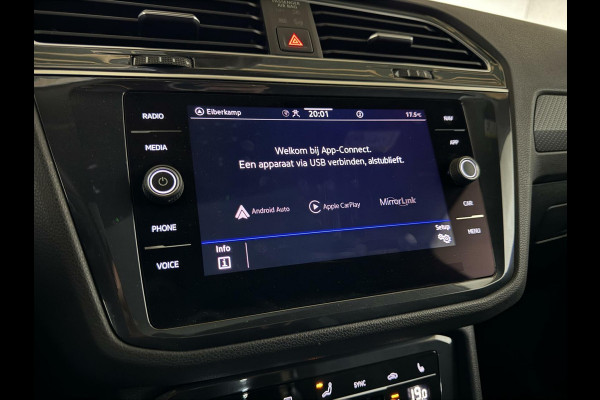 Volkswagen Tiguan 1.5 TSI R-Line Black Style Pano H/K NAP