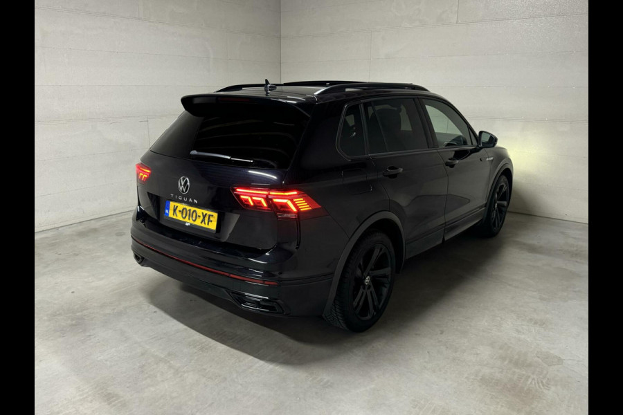 Volkswagen Tiguan 1.5 TSI R-Line Black Style Pano H/K NAP
