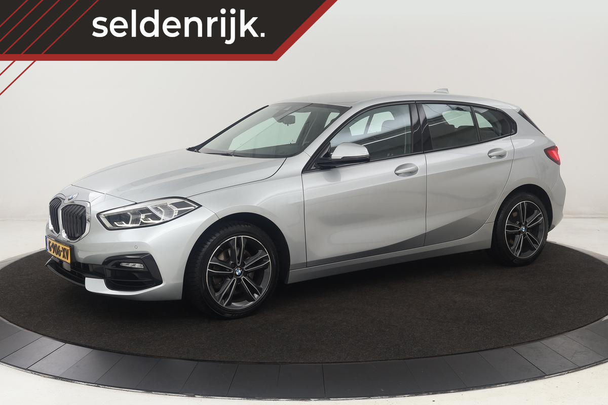BMW 1-serie 118i Executive Edition | Sport Line | Carplay | Full LED | Sportstoelen | Climate control | Navigatie | Parkeerhulp | Live Cockpit | Cruise control BMW 1-serie 118i Executive Edition | Sport Line | Carplay | Full LED | Sportstoelen | Climate control | Navigatie | Parkeerhulp | Live Cockpit | Cruise control