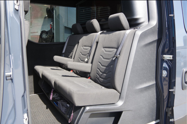 Iveco Daily 35S18HV 3.0 180PK AUT. DC-5P, 2X SCHUIFDEUR, 3.5T TREKHAAK, LED, CAMERA, CRUISE, CLIMA, NAVI, NL AUTO, NAP
