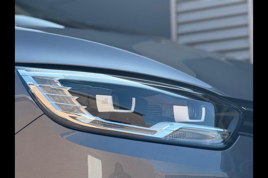Renault Scénic 1.3 TCe 140 pk AUTOMAAT Intense, trekhaak, 20 inch,groot navigatie, 1/2 lederen interieur,dealer onderhouden