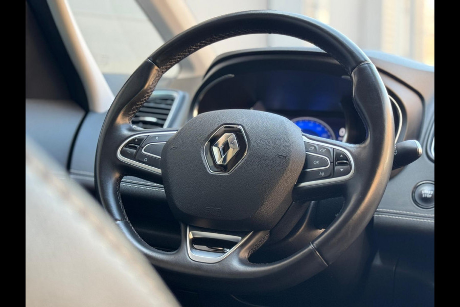 Renault Scénic 1.3 TCe 140 pk AUTOMAAT Intense, trekhaak, 20 inch,groot navigatie, 1/2 lederen interieur,dealer onderhouden