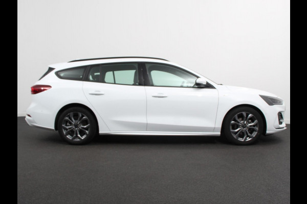 Ford FOCUS Wagon 1.0 125pk Hybrid ST Line Navigatie Climate Control Led Dab Camera Parkeer sensoren Cruise Control Lichtmetalen velgen