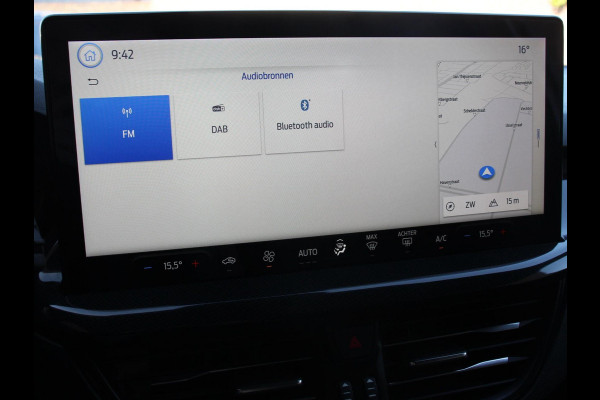 Ford FOCUS Wagon 1.0 125pk Hybrid ST Line Navigatie Climate Control Led Dab Camera Parkeer sensoren Cruise Control Lichtmetalen velgen