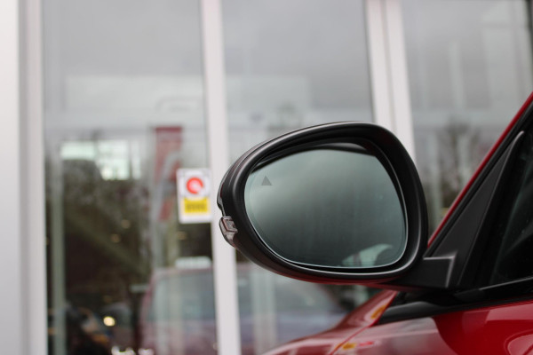 Alfa Romeo Giulia 2.0 T 280PK GME AWD VELOCE | ROSSO ETNA | SPERDIFFERENTIEEL Q4 | HARMAN KARDON BEAUTIFUL SOUND PACK 900W INCLUSIEF LEDEREN DASHBOARD | ALARM SYSTEEM | RIJASSISTENPAKKET | DODEHOEK DETECTIE | ELEKTRISCH BEDIENBARE VOORSTOELEN MET GEHEUGEN FUNCTIE | LEDEREN BEKLEDING | ZWARTE HEMELBEKLEDING | FULL LED MATRIX KOPLAMPEN | NAVIGATIE | APPLE CARPLAY/ANDROID AUTO | PARKEERSENSOREN VOOR EN ACHTER | 19" "5 PETALS " LICHTMETALEN VELGEN | ROOD GESPOTEN REMKLAUWEN | ADAPTIVE CRUISE CONTROL | STOEL VERWARMING | STUUR VERWARMING | | KEYLESS ENTRY/START |