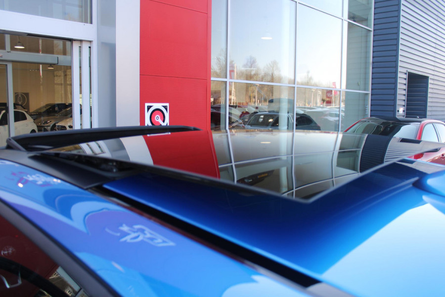 Alfa Romeo Tonale 1.3T PHEV Q4 280PK Edizione Speciale | PANORAMISCH SCHUIF / KANTELDAK | HARMAN CARDON PREMIUM AUDIO  | LEDEREN BEKLEDING | VOORSTOELEN / STUUR VERWARMD | VOORSTOELEN GEVENTILEERD | VOORSTOELEN ELEKTRISCH VERSTELBAAR MET GEHEUGEN FUNCTIE | APPLE CARPLAY / ANDROID AUTO | 360° CAMERA | DODEHOEK DETECTIE | 20"INCH LICHTMETALEN VELGEN | ADAPTIVE CRUISE CONTROL | KEYLESS ENTRY / START | ELEKTRISCH BEDIENBARE ACHTERKLEP | DRAADLOZE TELEFOONLADER | SFEER VERLICHTING | DONKERE HEMELBEKLEDING |