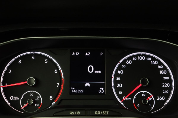 Volkswagen Polo 1.5 TSI R Line | 150pk | Panoramadak | Full LED | Carplay | Adaptive cruise | Park Assist | Climate control | Navigatie | Sportstoelen