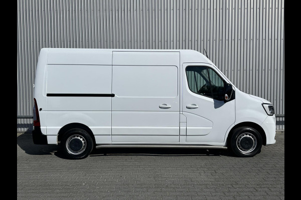 Renault Master T35 2.3 dCi 150 L2H2*NAVI*A/C*HAAK*CAM*TEL*3PERS*