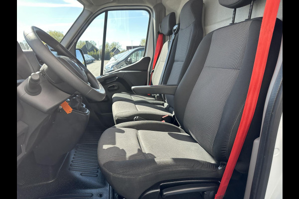 Renault Master T35 2.3 dCi 150 L2H2*NAVI*A/C*HAAK*CAM*TEL*3PERS*