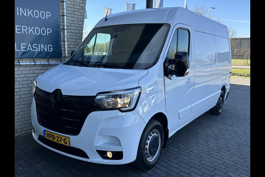 Renault Master T35 2.3 dCi 150 L2H2*NAVI*A/C*HAAK*CAM*TEL*3PERS*