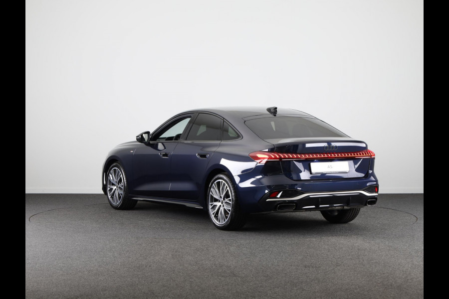 Audi A5 Limousine 2.0 TFSI edition one S-edition, optiekpakket zwart, matrix-led koplampen, MMI bijrijdersscherm, omgevingscamara's, adaptive cruise control