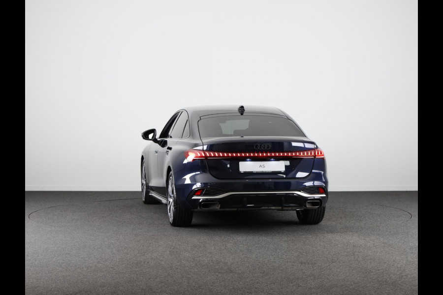 Audi A5 Limousine 2.0 TFSI edition one S-edition, optiekpakket zwart, matrix-led koplampen, MMI bijrijdersscherm, omgevingscamara's, adaptive cruise control