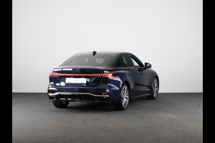 Audi A5 Limousine 2.0 TFSI edition one S-edition, optiekpakket zwart, matrix-led koplampen, MMI bijrijdersscherm, omgevingscamara's, adaptive cruise control