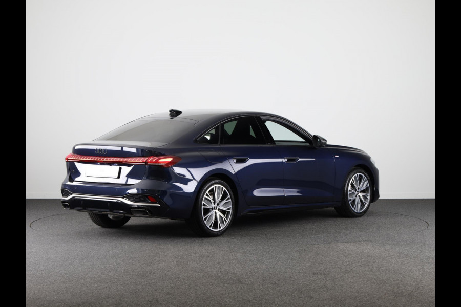 Audi A5 Limousine 2.0 TFSI edition one S-edition, optiekpakket zwart, matrix-led koplampen, MMI bijrijdersscherm, omgevingscamara's, adaptive cruise control