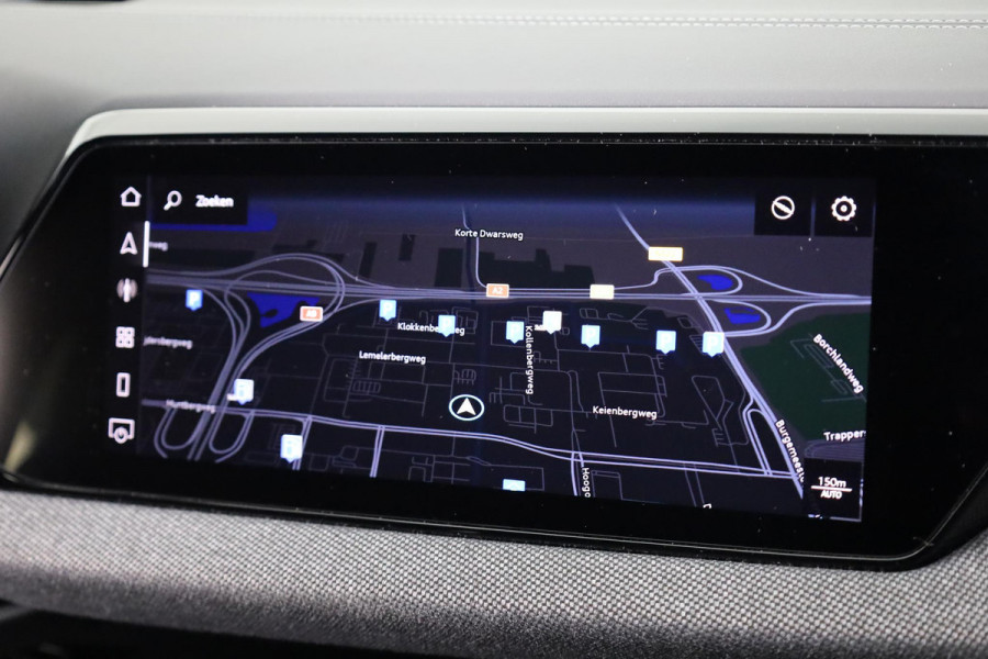 Audi A5 Limousine 2.0 TFSI edition one S-edition, optiekpakket zwart, matrix-led koplampen, MMI bijrijdersscherm, omgevingscamara's, adaptive cruise control