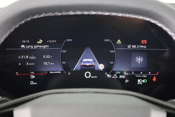 Audi A5 Limousine 2.0 TFSI edition one S-edition, optiekpakket zwart, matrix-led koplampen, MMI bijrijdersscherm, omgevingscamara's, adaptive cruise control