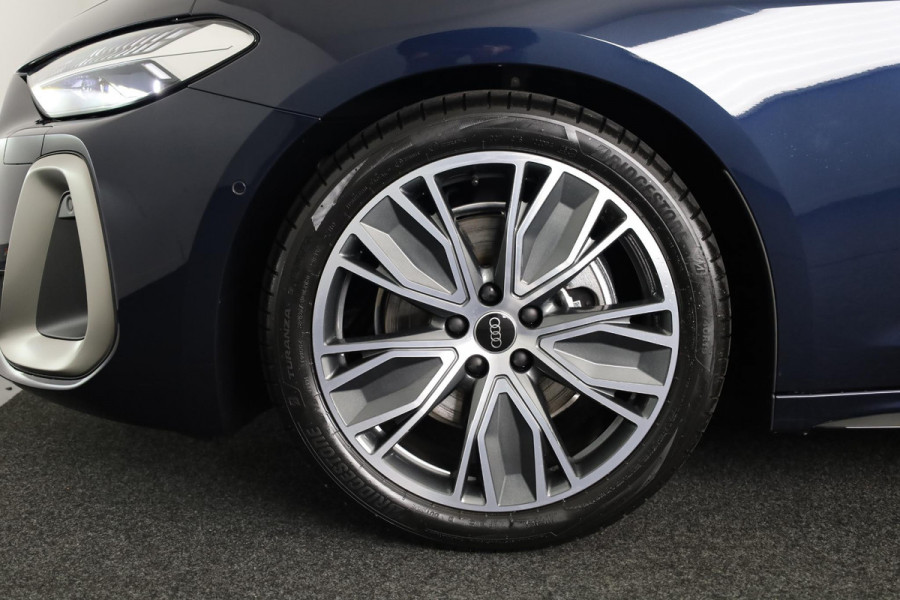 Audi A5 Limousine 2.0 TFSI edition one S-edition, optiekpakket zwart, matrix-led koplampen, MMI bijrijdersscherm, omgevingscamara's, adaptive cruise control