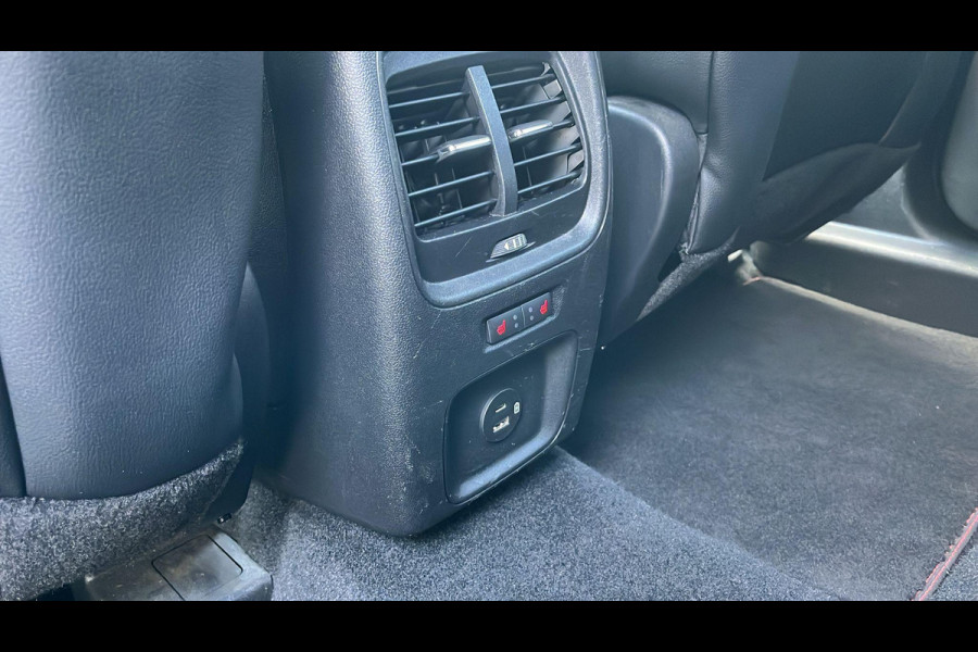 Ford Kuga 2.5 PHEV ST-Line X 225pk | Driver Assistance Pack | Technology Pack | Panoramadak | Winterpack | Wegklapbare Trekhaak