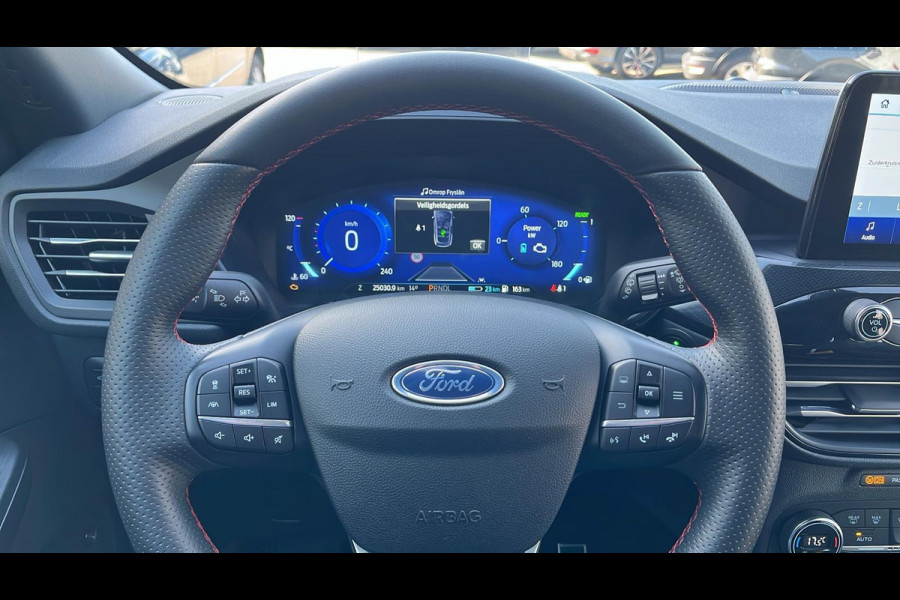 Ford Kuga 2.5 PHEV ST-Line X 225pk | Driver Assistance Pack | Technology Pack | Panoramadak | Winterpack | Wegklapbare Trekhaak