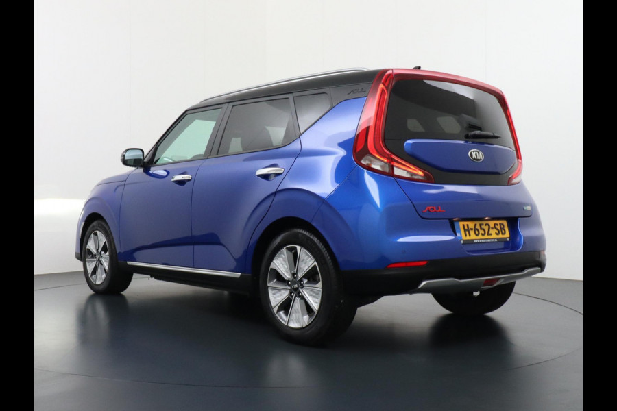 Kia e-Soul ExecutiveLine 64 kWh HEAD UP | STOELVERWARMING + VERKOELING | COMPLETE UITVOERING