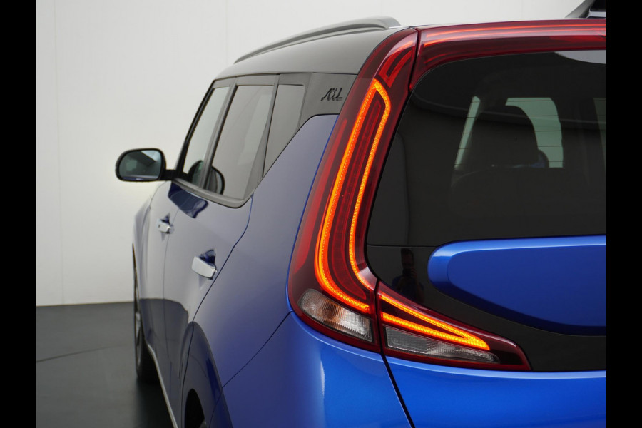 Kia e-Soul ExecutiveLine 64 kWh HEAD UP | STOELVERWARMING + VERKOELING | COMPLETE UITVOERING