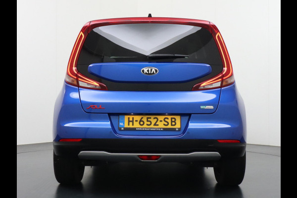Kia e-Soul ExecutiveLine 64 kWh HEAD UP | STOELVERWARMING + VERKOELING | COMPLETE UITVOERING