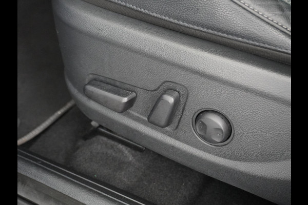 Kia e-Soul ExecutiveLine 64 kWh HEAD UP | STOELVERWARMING + VERKOELING | COMPLETE UITVOERING