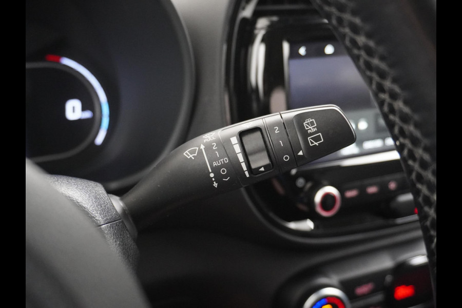 Kia e-Soul ExecutiveLine 64 kWh HEAD UP | STOELVERWARMING + VERKOELING | COMPLETE UITVOERING