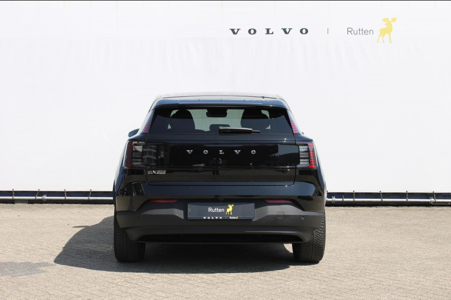 Volvo EX30 Single Motor Plus 272PK Automaat 51 kWh Google Services / 18" lichtmetalen velgen incl all seasonbanden / Parkeer sensoren voor en achter met parkeercamera achter / Adaptieve Cruise Control