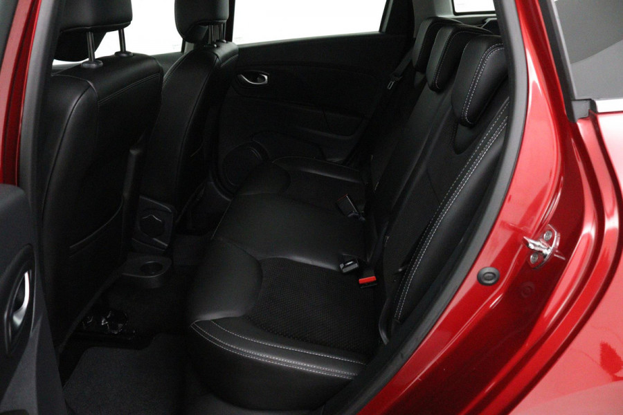 Renault Clio Estate 0.9 TCe Intens (PARKEERSENSOREN, CRUISE CONTROL, BLUETOOTH, AIRCO)