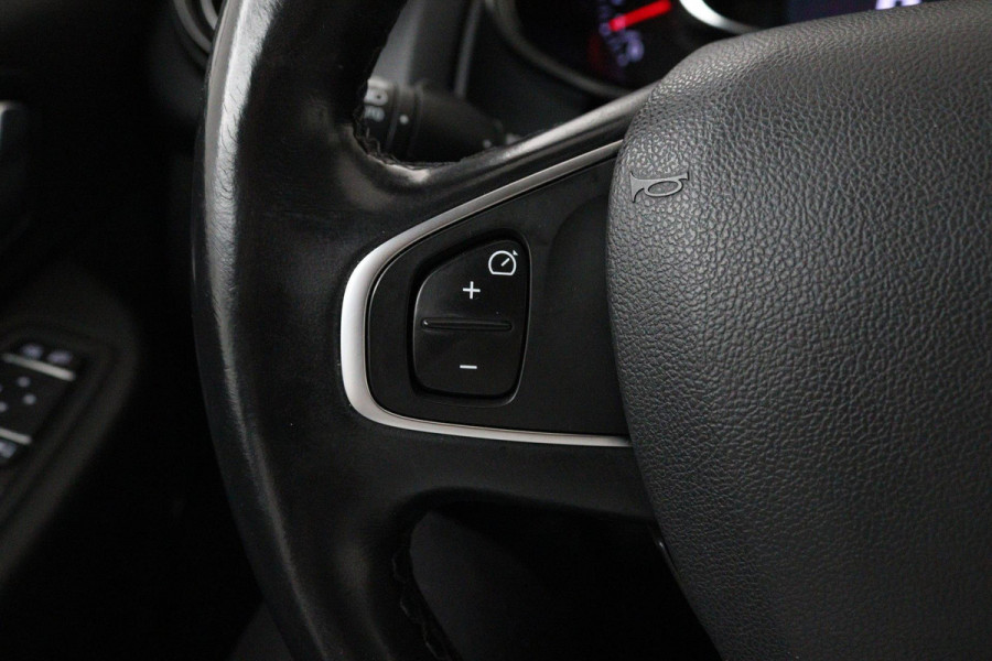 Renault Clio Estate 0.9 TCe Intens (PARKEERSENSOREN, CRUISE CONTROL, BLUETOOTH, AIRCO)