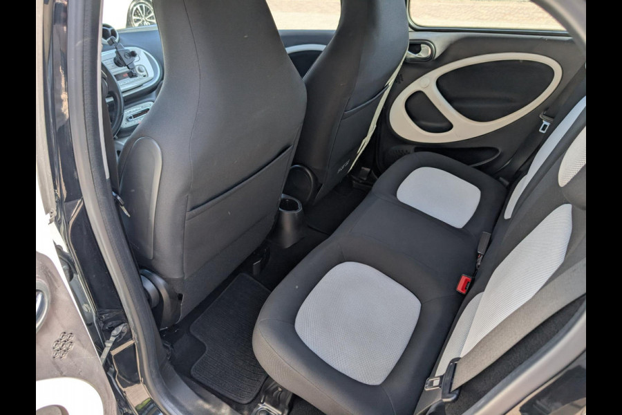 Smart Forfour 1.0 Prime / Goed onderhouden