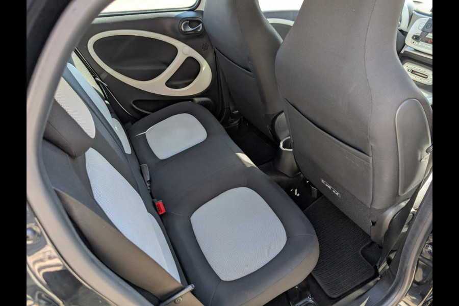 Smart Forfour 1.0 Prime / Goed onderhouden