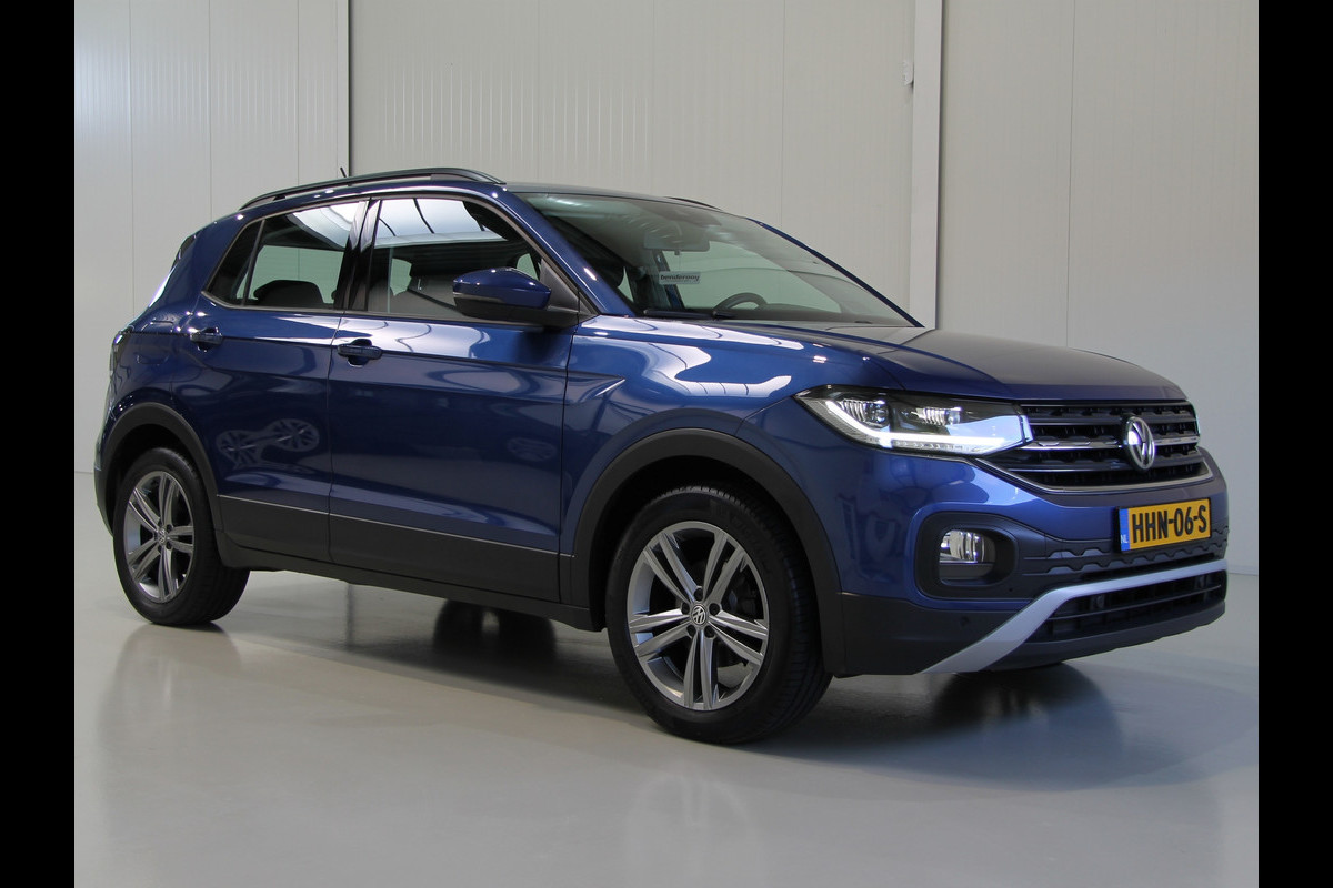 Volkswagen T-Cross 1.0 TSI Life | Carplay | Side assist| Full LED Volkswagen T-Cross 1.0 TSI Life | Carplay | Side assist| Full LED