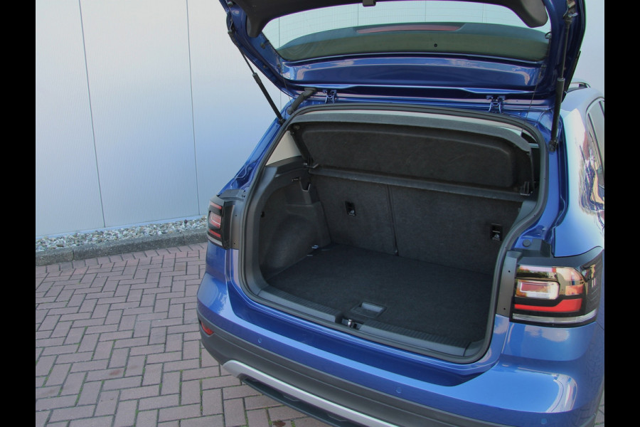 Volkswagen T-Cross 1.0 TSI Life | Carplay | Side assist| Full LED