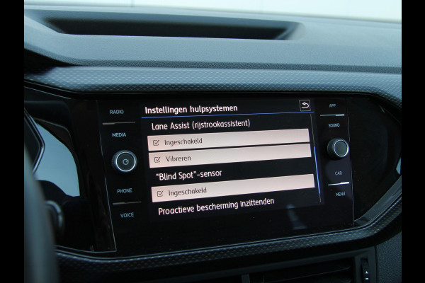 Volkswagen T-Cross 1.0 TSI Life | Carplay | Side assist| Full LED