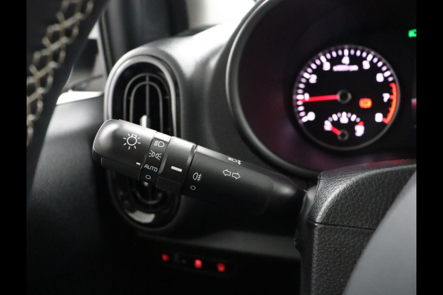 Kia Picanto 1.0 DPi DynamicLine Navigatie via Apple Carplay/Android Auto - Cruise control - Airco - Camera Fabrieksgarantie tot 06-2030