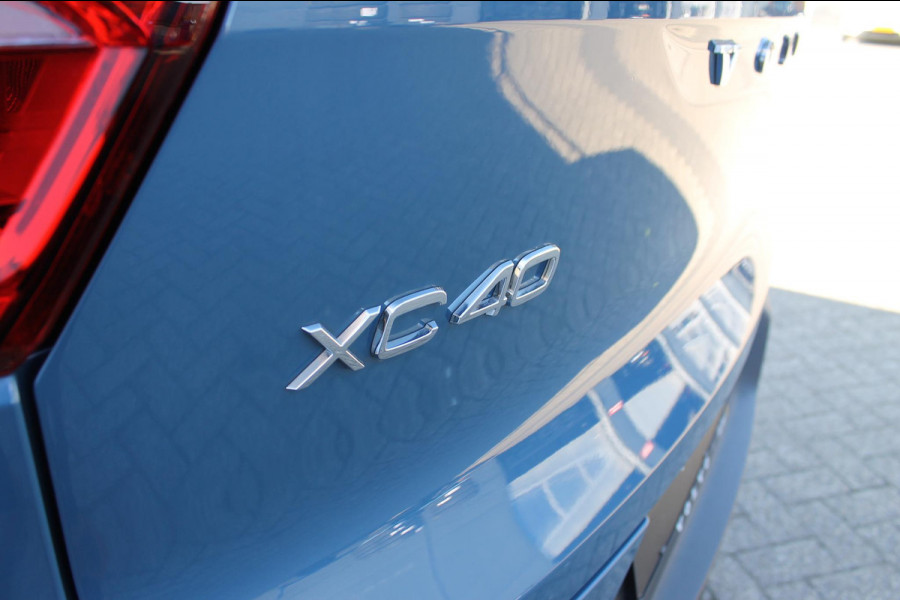 Volvo XC40 Recharge Plus 231PK Automaat 70 kWh 20" lichtmetalen velgen / Google infotainment / Getinte ramen vanaf de B-stijl / All Season banden / Apple Carplay