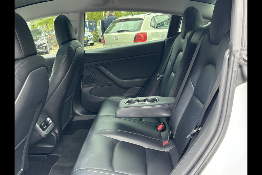 Tesla Model 3 Long Range AWD 75 kWh ORIG. NL. NAP KM. | AUTOPILOT | RIJKLAAR INCL. 12 MND. BOVAGGARANTIE