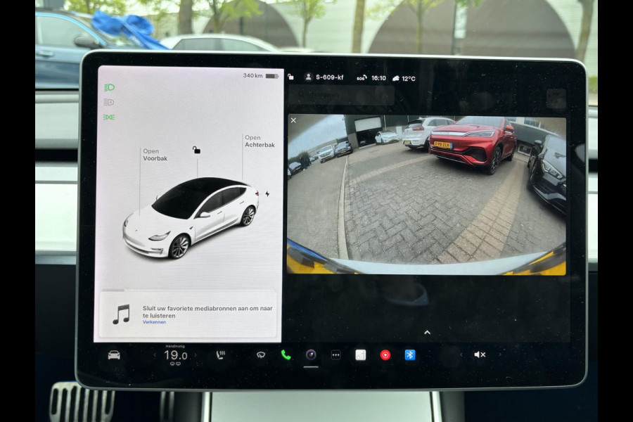Tesla Model 3 Long Range AWD 75 kWh ORIG. NL. NAP KM. | AUTOPILOT | RIJKLAAR INCL. 12 MND. BOVAGGARANTIE