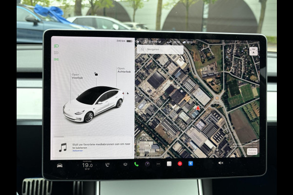 Tesla Model 3 Long Range AWD 75 kWh ORIG. NL. NAP KM. | AUTOPILOT | RIJKLAAR INCL. 12 MND. BOVAGGARANTIE