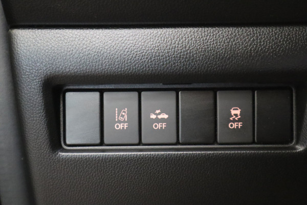 Suzuki Swift 1.0 Stijl 112PK Automaat TWo tone Color Navigatie Dab+ 16LMV Cruise Control Stoelverwarming
