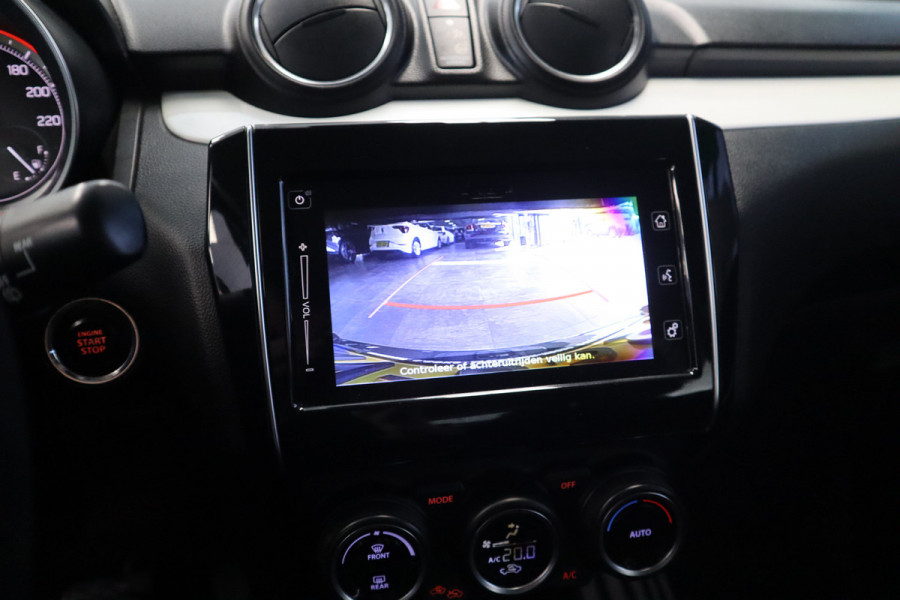 Suzuki Swift 1.0 Stijl 112PK Automaat TWo tone Color Navigatie Dab+ 16LMV Cruise Control Stoelverwarming